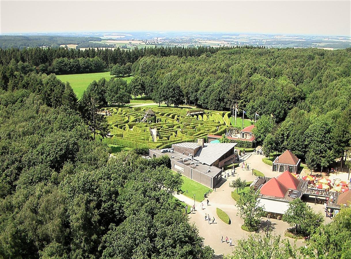 Golf Hotel Mergelhof Gemmenich Exteriör bild